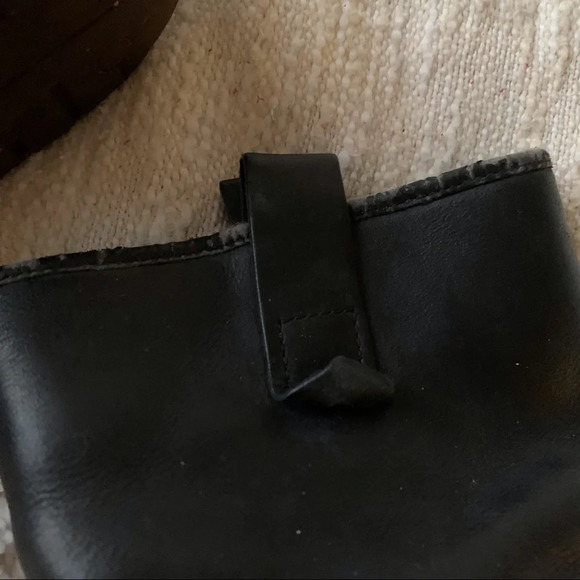 Doc Martens Black Leather Pull Boots - Picture 3 of 8